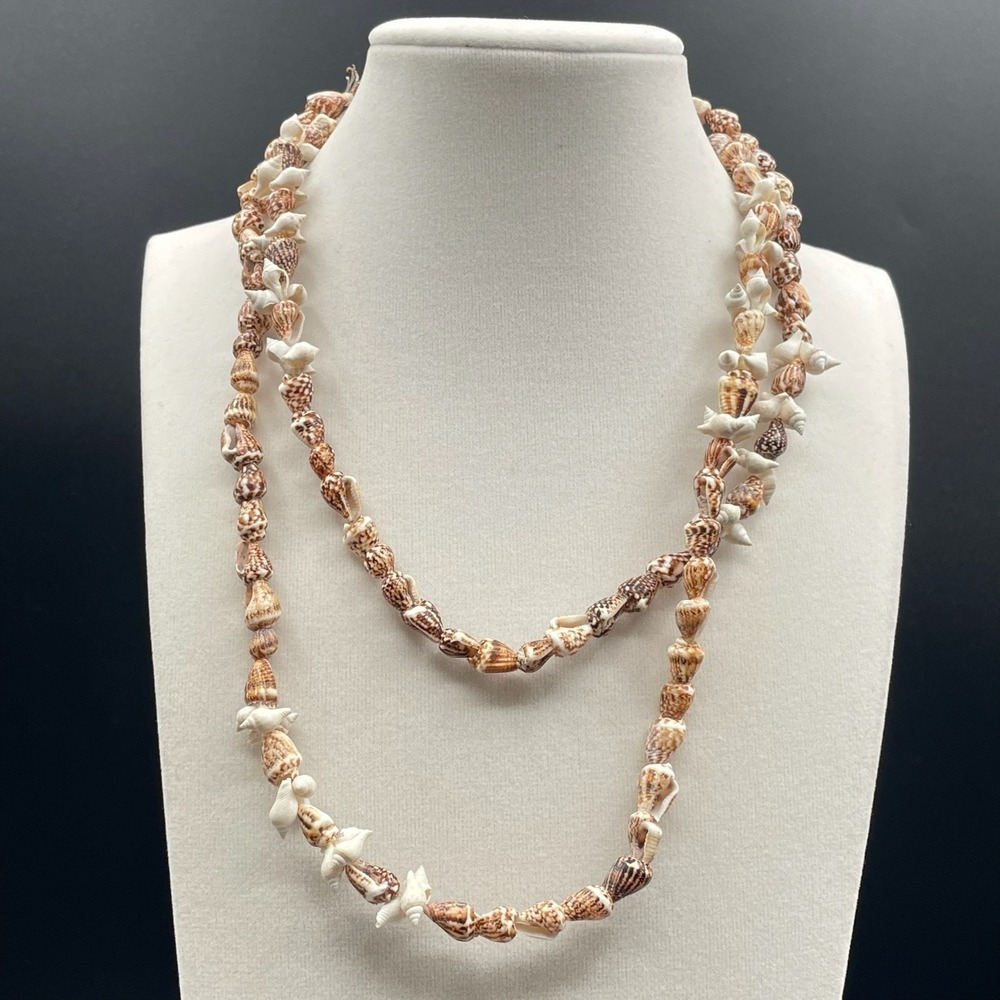 Vintage Beige Cord Classic Seashell Shell Double Stranded Beaded Curled Necklace